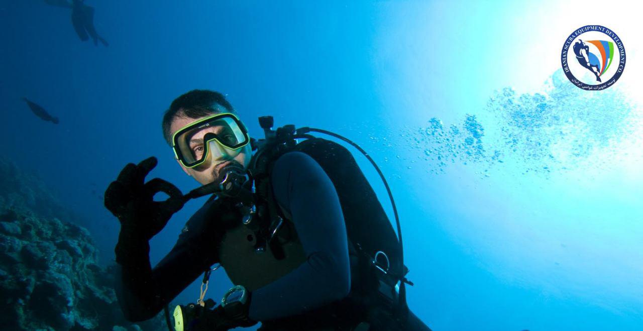 ارتباط زیر آب برای غواصان تفریحی